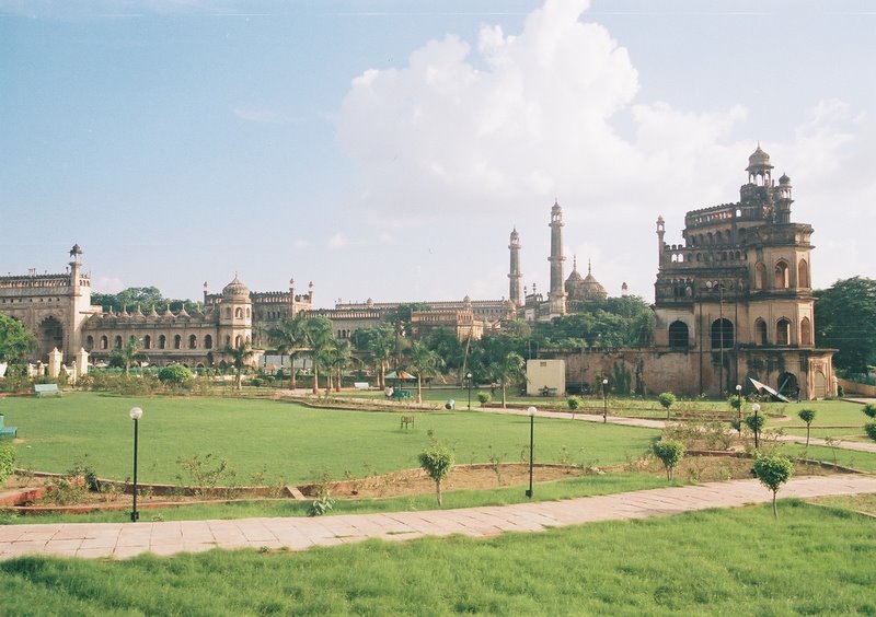 Bara Imambara, Lucknow